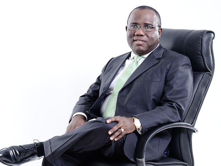 You are currently viewing Oloye Sola Akinfemiwa, Oon: A Manager Like No Other, A Leader So Rare to Find