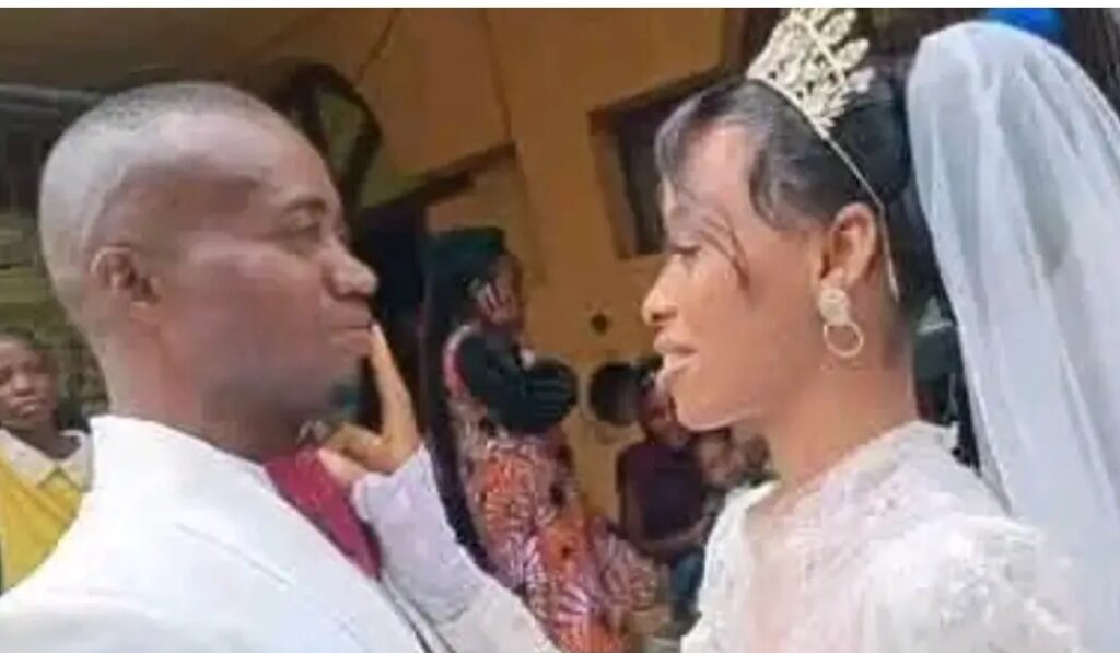 You are currently viewing Aba Couple Whose Wedding Was Cancelled By Pastor Moves To New Church,Weds
