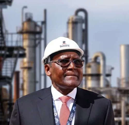 Read more about the article Dangote Lauds Tinubu’s Revolution In Oil, Gas Sector