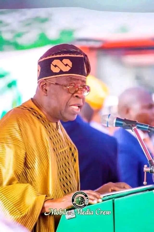 You are currently viewing Ignore Armchair Critics; Your Results Will Speak For You, President Tinubu Tells Governors