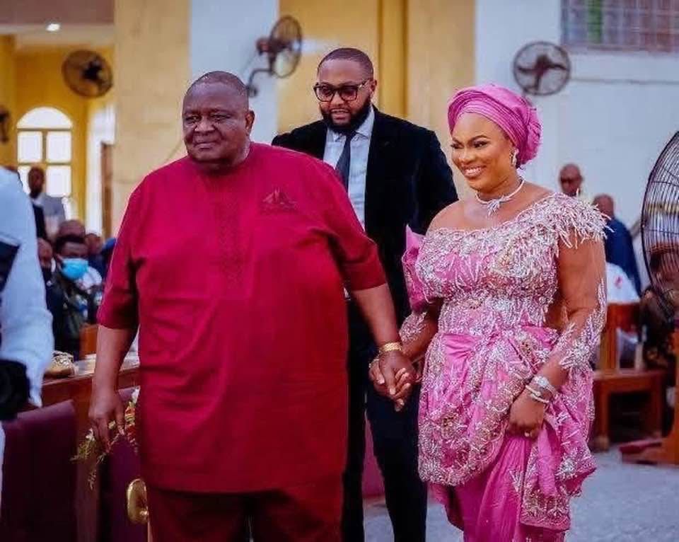 You are currently viewing Chief Emmanuel Iwuanyanwu’s Will Bars Wife from Remarrying, Allocates Vast Estate to Family, Charity