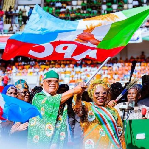 Read more about the article Shettima To Akwa Ibom Gov: Feel At Home, President Tinubu Is A Bridge Builder, Deep-Rooted Democrat