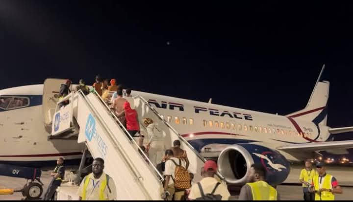 You are currently viewing FCCPC Summons Air Peace Over Delayed Ticket Refunds For Cancelled Flights