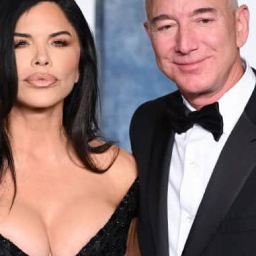 Protests Against Amazon’s Boss’ N20 Trillion Wedding Continue in Venice