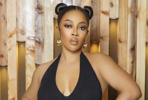 Read more about the article Toke Makinwa Urges Singles Not To Lower Standards In Relationships