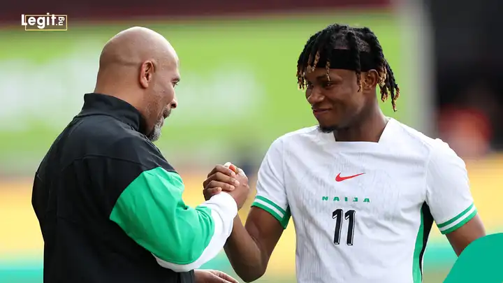 You are currently viewing Super Eagles Star Samuel Chukwueze Builds Mansion Worth Over N400 Million For Father