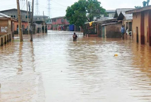 Read more about the article Ogun Govt Warns Of More Torrential Rainfall, Urges Residents To Prepare For Floods 