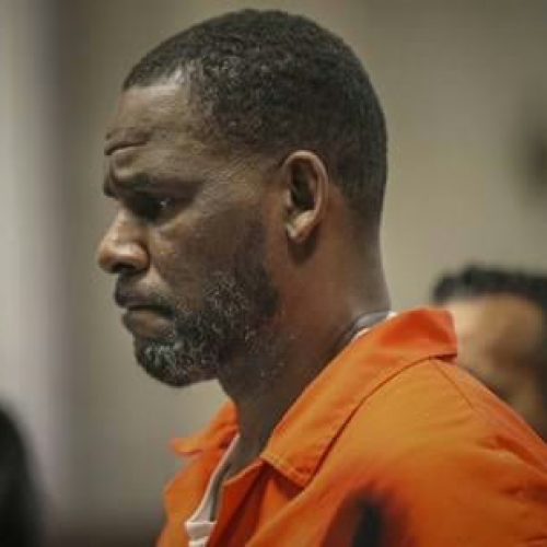 R Kelly Hospitalised After Overdose In Prison