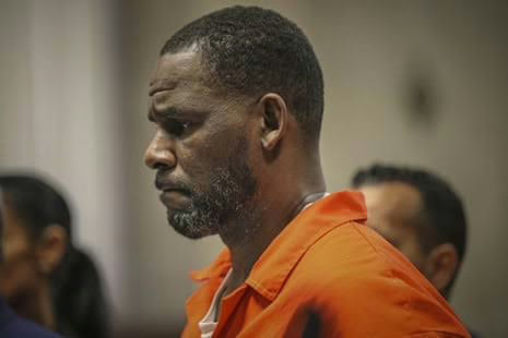 Read more about the article R Kelly Hospitalised After Overdose In Prison