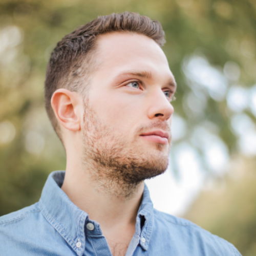 Signs A Man Is Self-Centered And Has Very Little Empathy, According To Psychology