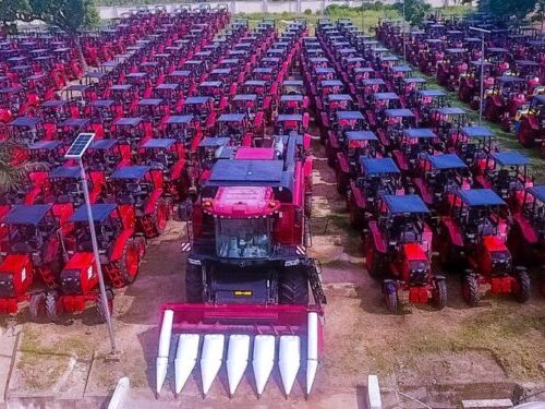 Read more about the article President Tinubu Launches 2,000 Tractors In Nigeria’s Largest Agricultural Mechanization Drive