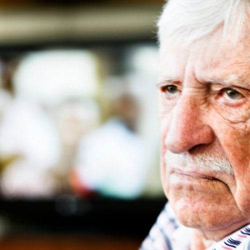 People Who Become Bitter And Lonely As They Get Older Usually Display These 9 Behaviors (Without Realising It)