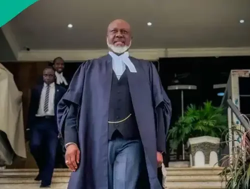 Read more about the article Nigerians React as Dino Melaye Makes His First Appearance In Court