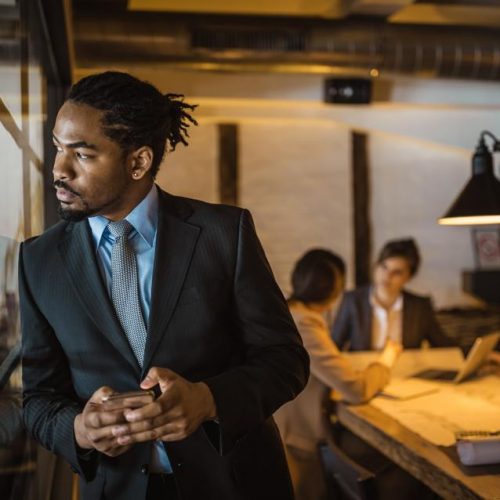 Read more about the article Ego Is Not A Strategy: Why Humble Leaders Outperform In The Long Run