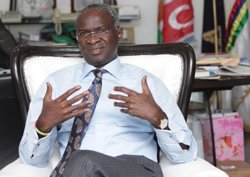 Read more about the article Fashola: It Is Unrealistic For Local Governments To Be Autonomous