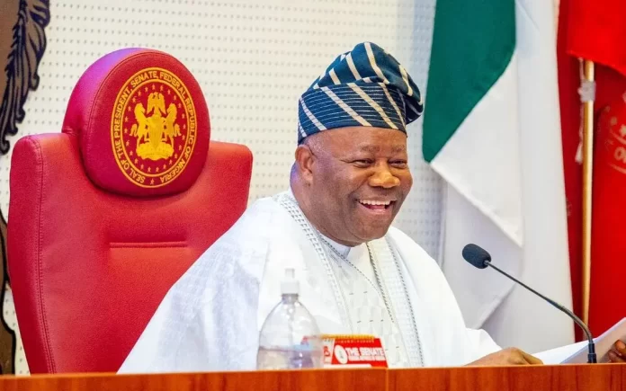 You are currently viewing Akpabio Tasks Akwa Ibom APC On Unity, As Party Endorses Tinubu, Eno For Second Term