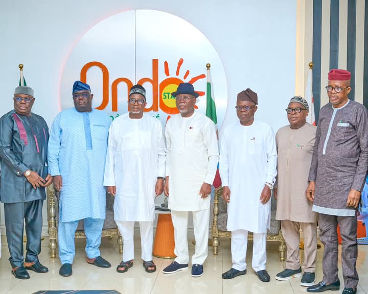 You are currently viewing Ondo, Bauchi Governors Seal $2.6 Billion Investment Deal on Fertilizer, Petrochemical Industries