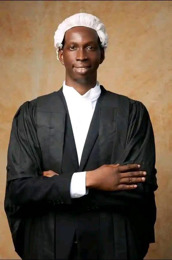 You are currently viewing Oluwabusayo Ifonlaja, The Record-setting Law Graduate