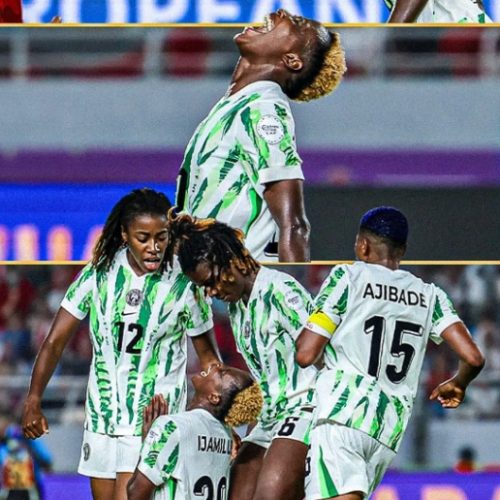 Read more about the article Super Falcons receive N150m each, 3-bedroom flat, OON honour