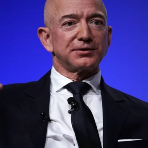 Read more about the article Jeff Bezos Nets $5.7 Billion In Massive Amazon Share Sales 