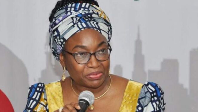 You are currently viewing Ex-HoS, Oyo-Ita, Indicted By EFCC As Witness Presents Video Evidence Against Her In ‘N30bn Fraud’ 