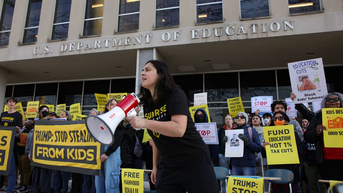 You are currently viewing Supreme Court Says Trump Can Proceed With Mass Firings at Education Department