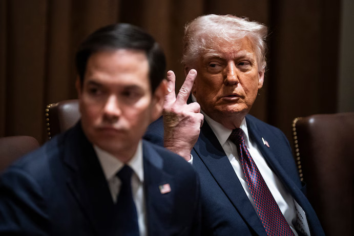 You are currently viewing Trump ‘Very Unhappy’ With Putin On Ukraine, May Consider Sanctions