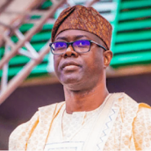 Oyo State Governor Seyi Makinde Hands Over Power To Deputy Governor
