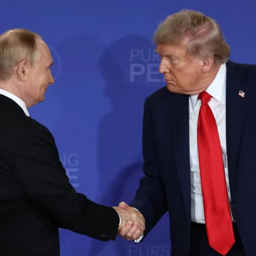 Read more about the article Trump Fails To Secure Ukraine Deal At Alaska Summit With Putin