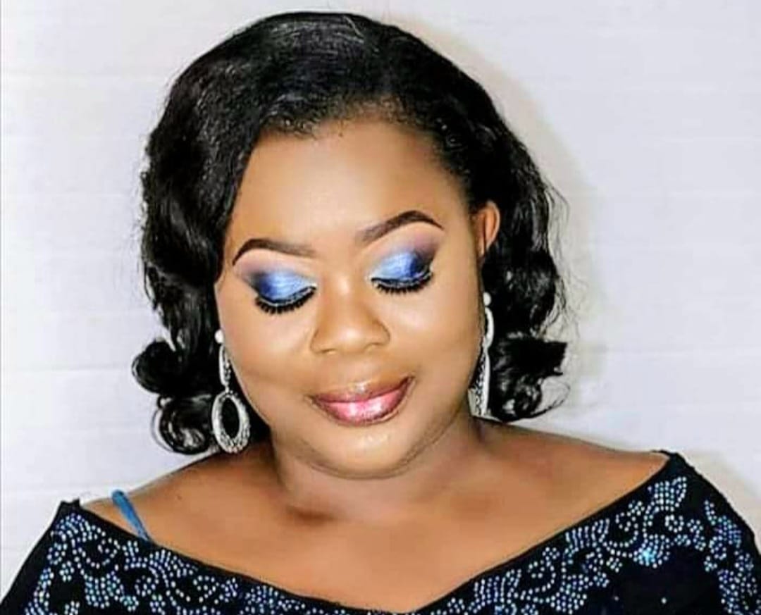 You are currently viewing The Juicy Power of The Other Room, By Funke Egbemode
