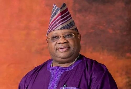 Read more about the article NANS Slams Adeleke For Deploying 1,750 ‘untrained’ Youths As Teachers