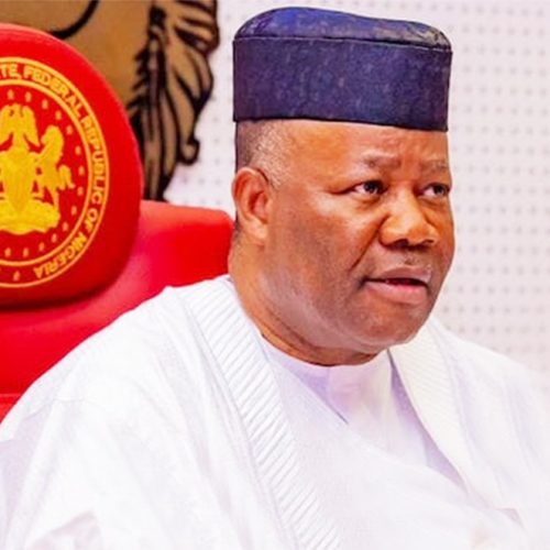 Read more about the article Akpabio Inaugurates Projects in Akwa Ibom, Credits Tinubu for Prompt Funding