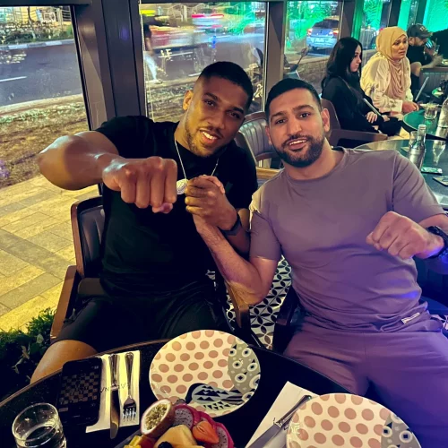 Read more about the article Amir Khan Ready to Plot Talks With Anthony Joshua for Fight in Nigeria After Brit Boxing Legend Announces Lagos Event