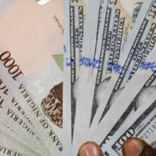 Naira Sinks In Black Market, U.S Dollar Posts Best Month In 2025