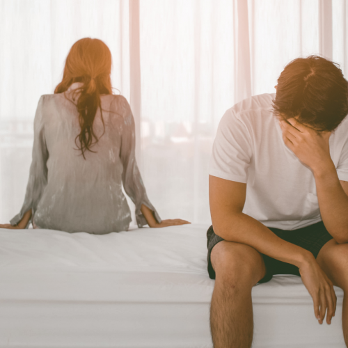 Read more about the article If A Man No Longer Feels Love, He’ll Often Display These 10 Subtle Behaviors — Jordan Cooper