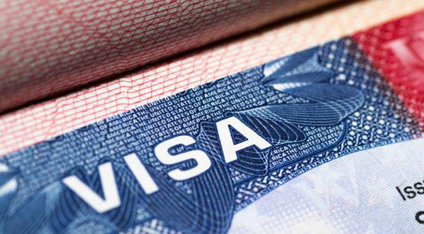 You are currently viewing Report: Doctors May Be Exempted from Trump’s $100k H-1B Visa Fee