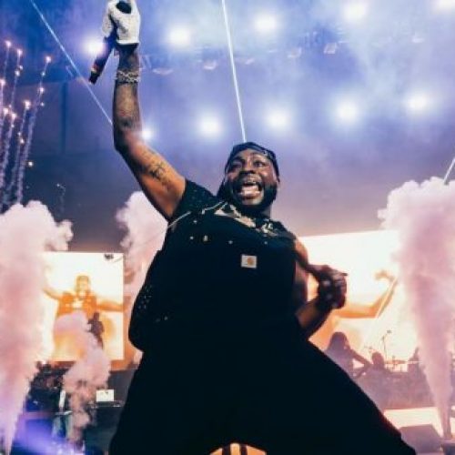 Davido Celebrates Sold-out Shows On 5ive Alive Tour