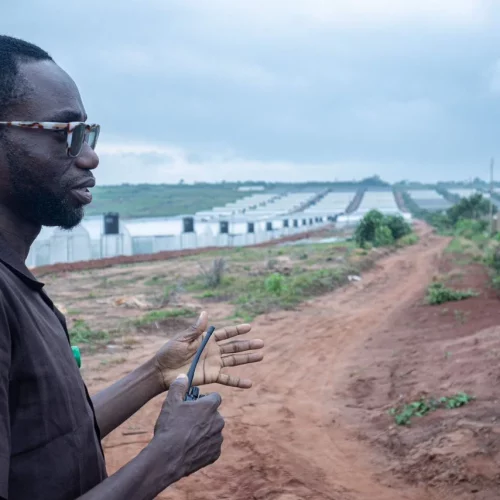 Read more about the article Samson Ogbole, The ‘Wizard Farmer’ Using Science to Tackle Hunger