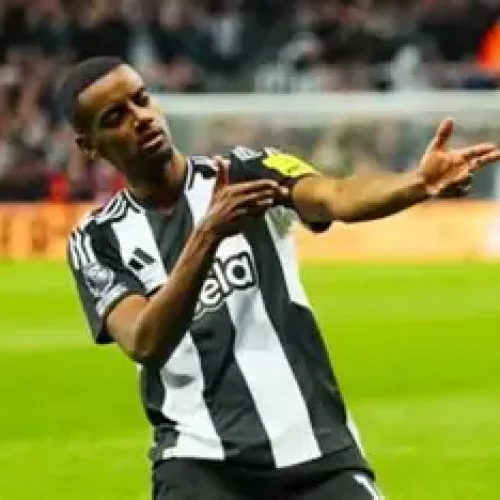 Newcastle Co-Owner Holds Talks With Alexander Isak at the Liverpool Target’s Home as Club Look to Reintegrate Him Into Squad