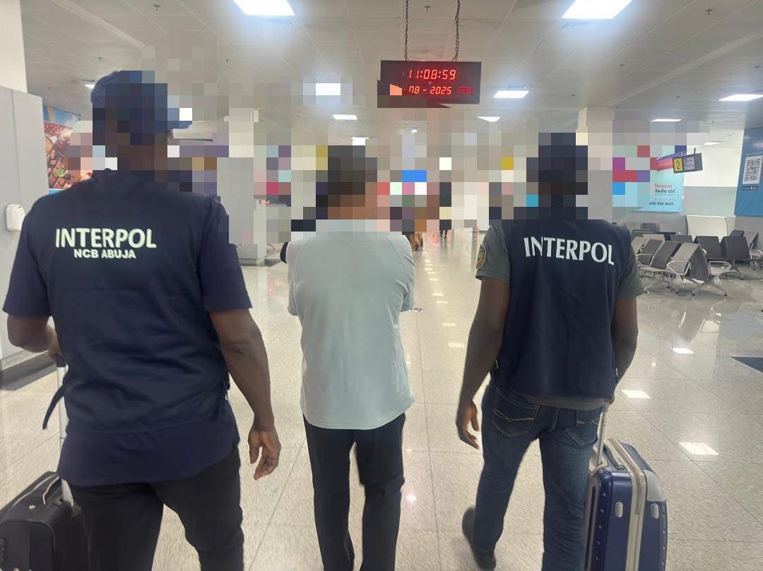 You are currently viewing Transnational Crime: Nigerian Police Force Repatriated Wanted Chinese Gang Leader in Landmark Interpol Operation