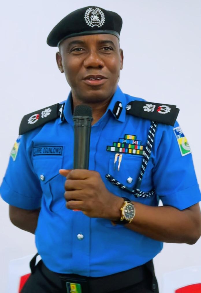 You are currently viewing Police Arrest Motorcycle Rider With Three Human Skulls in Ogun