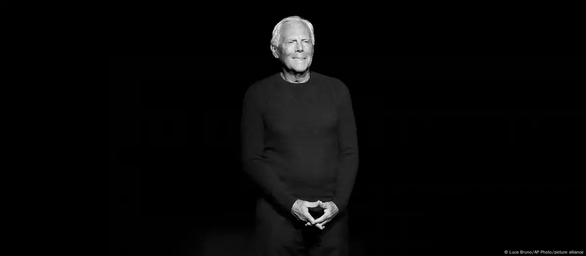 You are currently viewing Giorgio Armani, the Minimalist, Perfectionist Fashion Icon