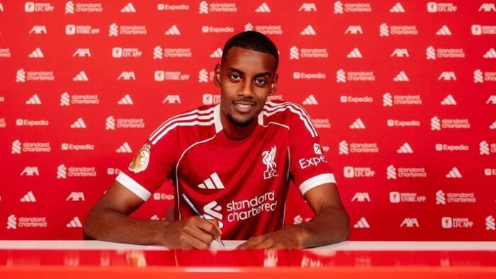 You are currently viewing Liverpool Complete British Record £125m Signing of Alexander Isak
