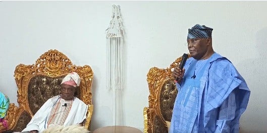 You are currently viewing ‘Mo Dobale’ — Atiku Apologises to Ladoja Over Absence at Olubadan Coronation