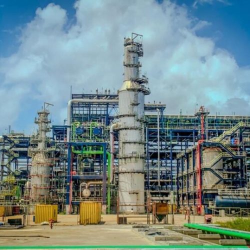 Read more about the article PENGASSAN Directs Members to Cut Gas Supply to Dangote Refinery