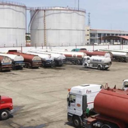 Read more about the article DAPPMAN, Dangote Clash, Marketers Demand Retraction of Products Diversion Claim