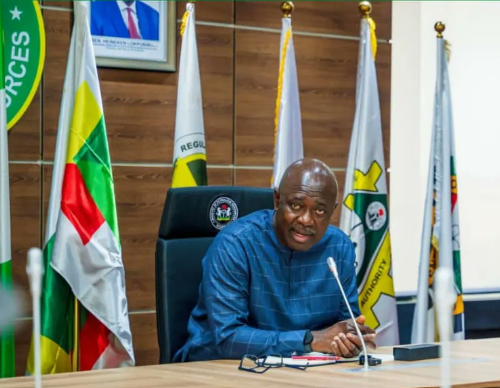 Read more about the article After 10 Years, Oil Investments Flow Again – FG