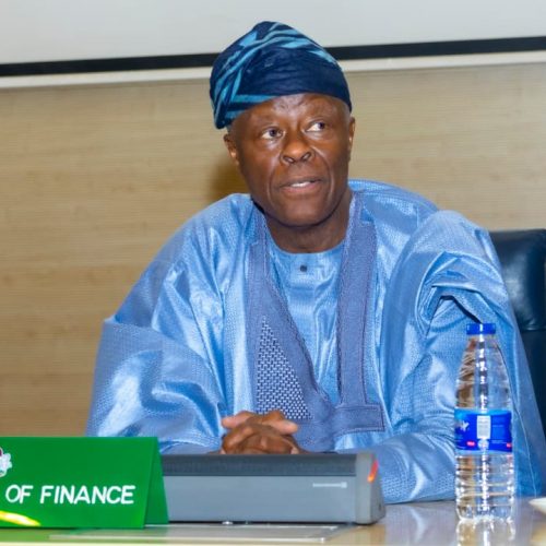 Read more about the article FAAC: FG, States, LGAs Shared N2.2trn in August | Statutory Revenue Dropped by N231bn