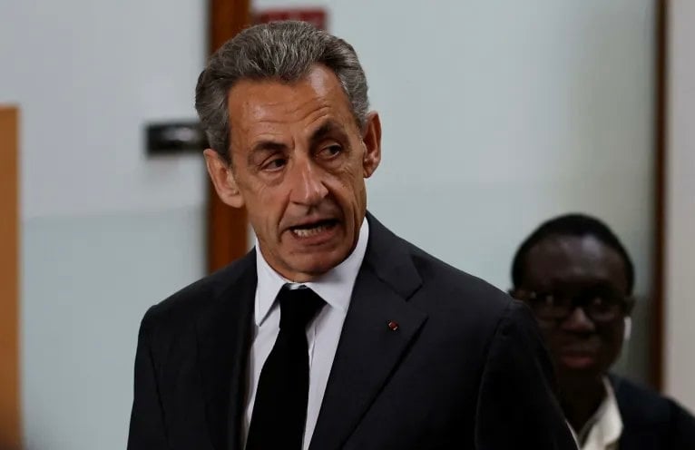 You are currently viewing Ex-French President Jailed Five Years Over Gaddafi-linked Campaign Funds