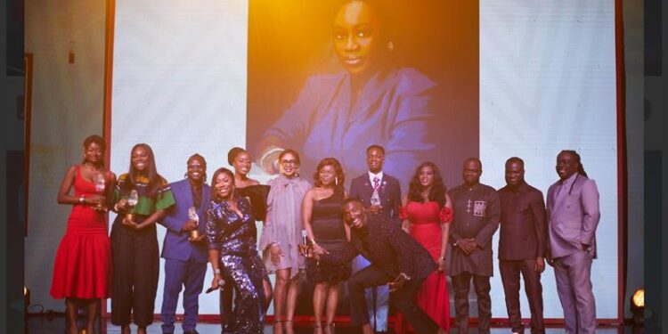 You are currently viewing Tosin Eniolorunda, Amongst 12 Others, Recognised for Innovation in Business by Lord’s Achievers Awards